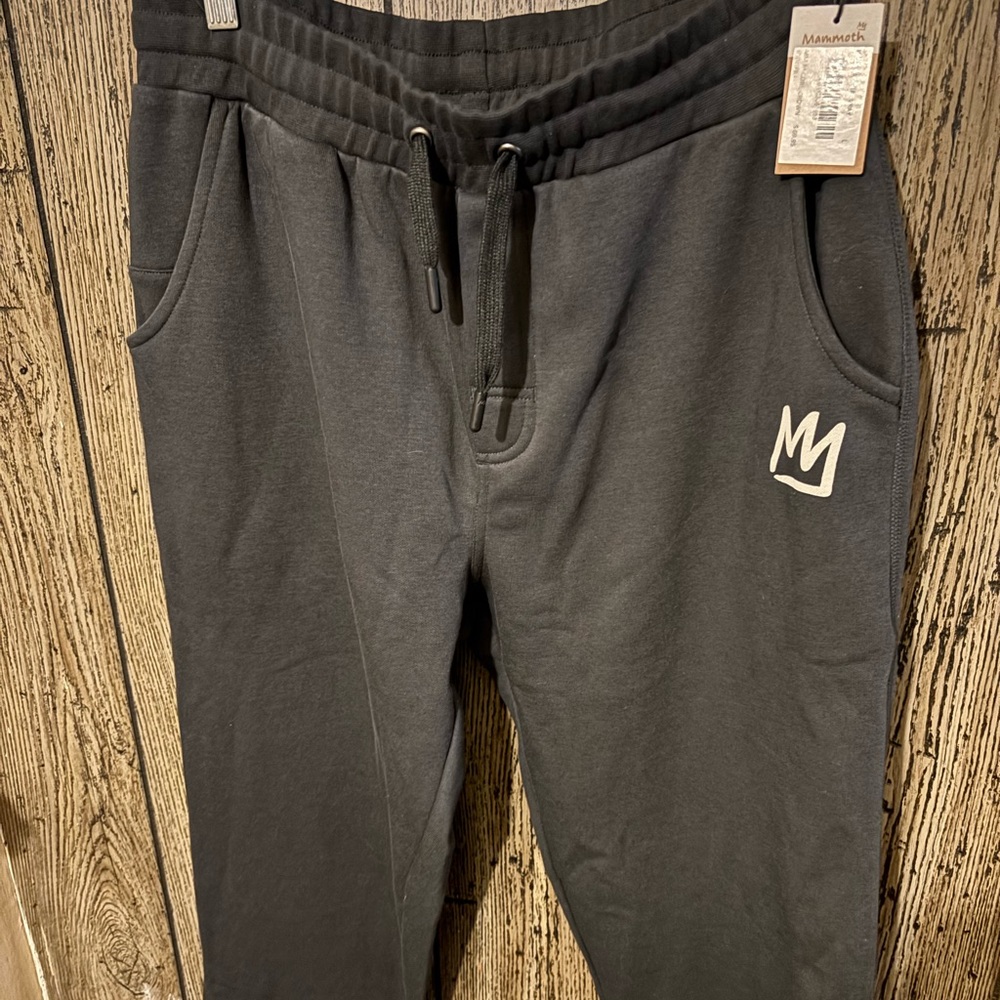 Mammoth Mountain Men's Black Jogger Pants L NWT